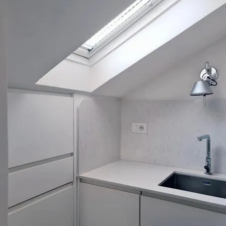 5 Min Dal Mare Elegante Mansarda Apartamento